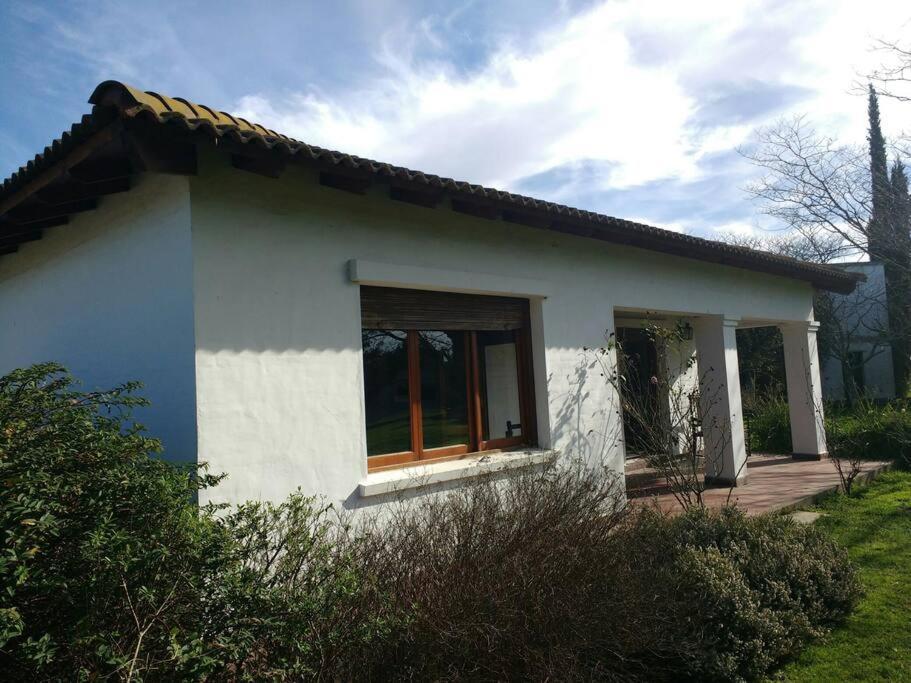 Casa Y Amplio Parque Holiday home